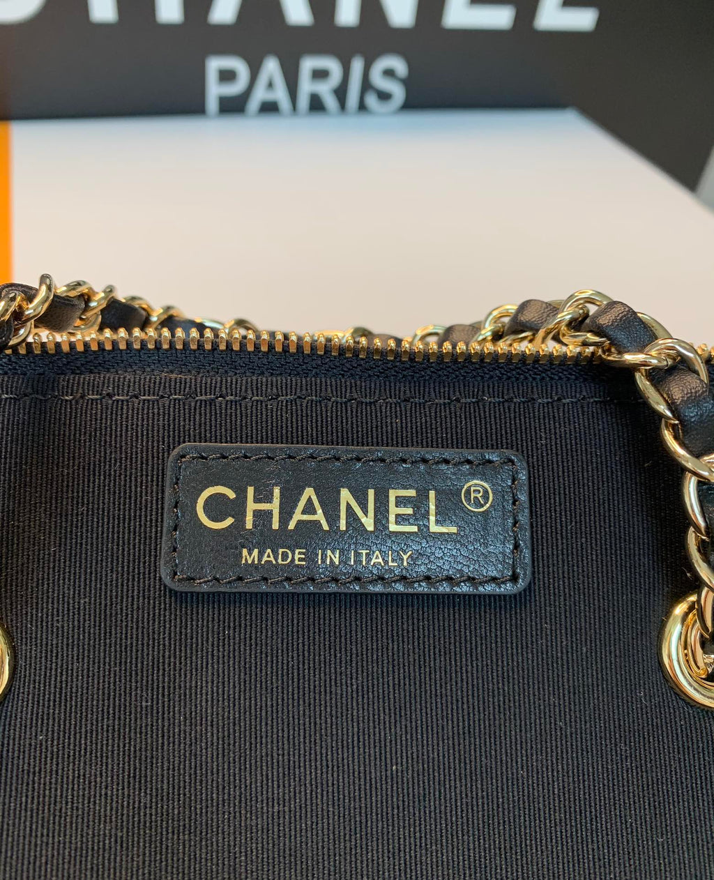 Chanel - Luxury Bag - CHL - 749