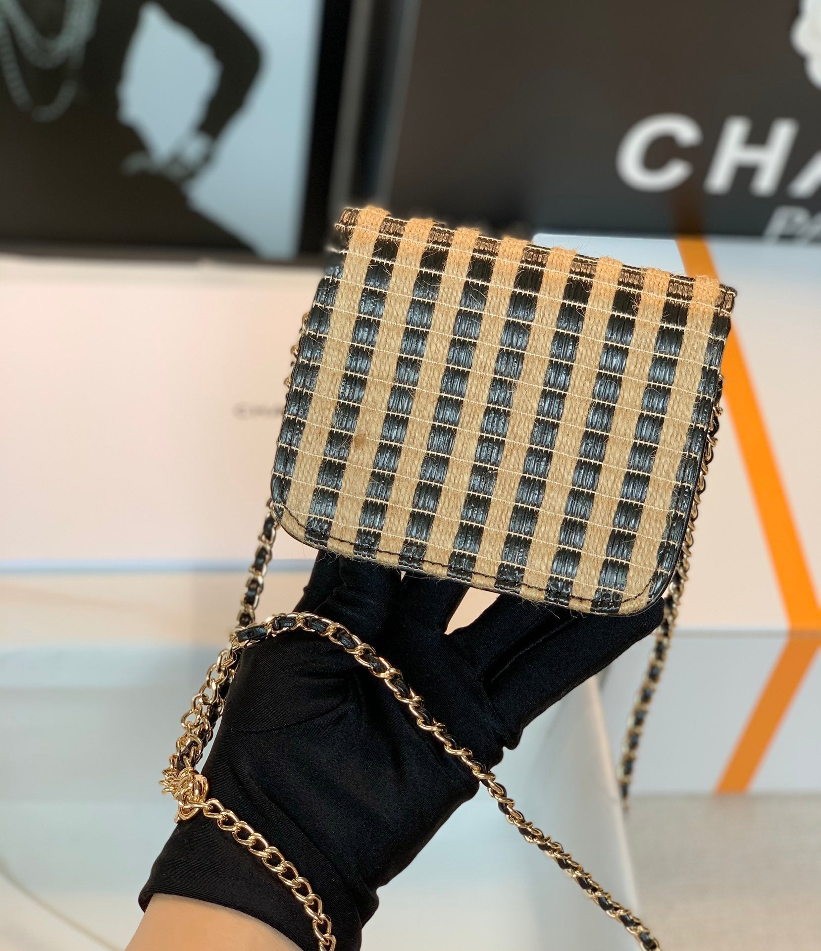 Chanel - Luxury Bag - CHL - 750