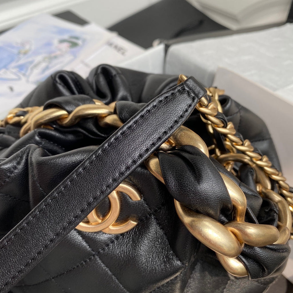 Chanel - Luxury Bag - CHL - 748
