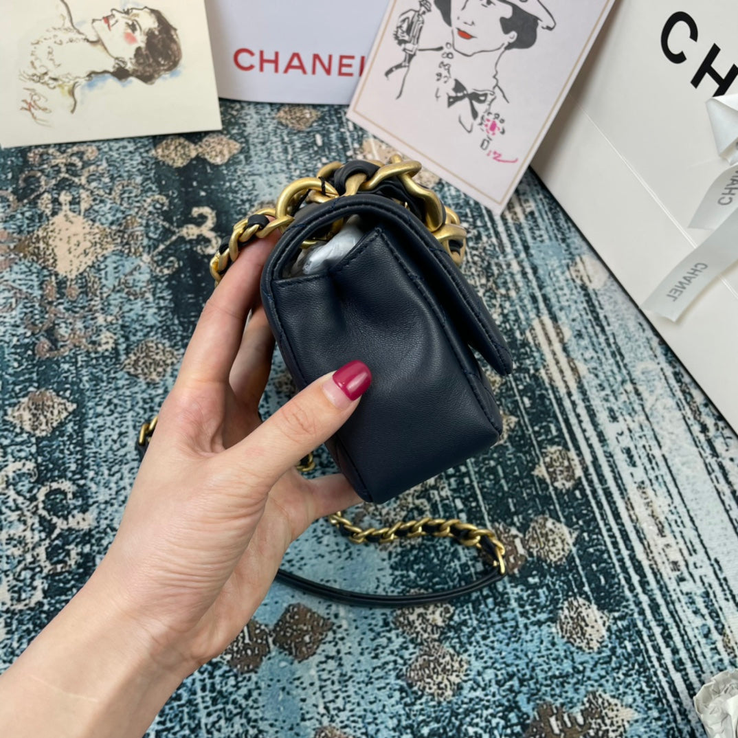 Chanel - Luxury Bag - CHL - 840