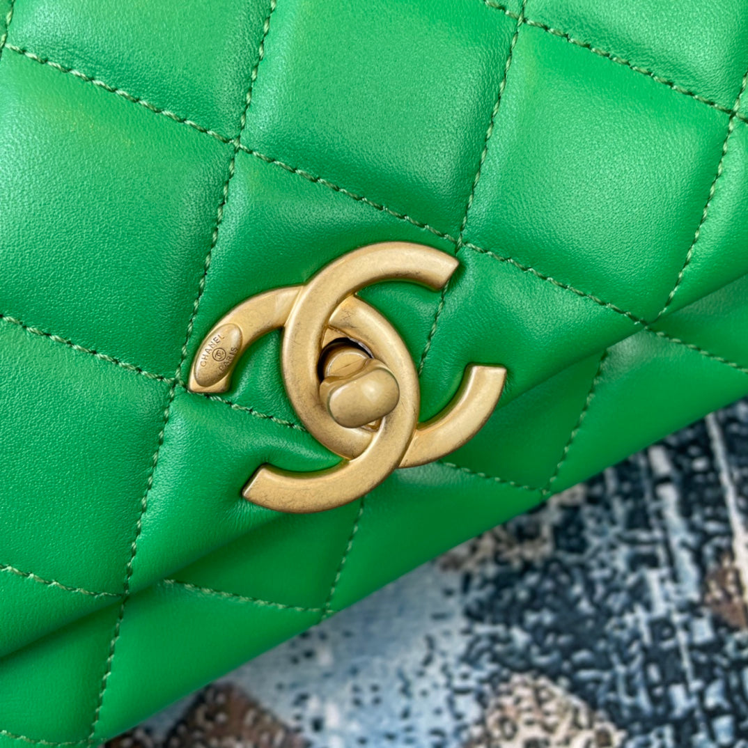 Chanel - Luxury Bag - CHL - 838
