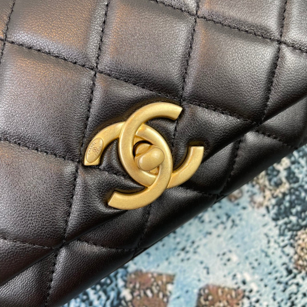 Chanel - Luxury Bag - CHL - 841