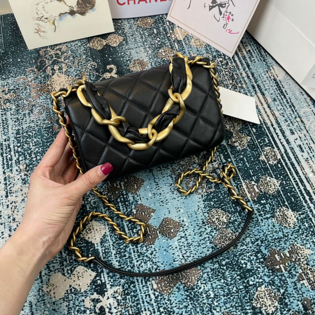 Chanel - Luxury Bag - CHL - 841