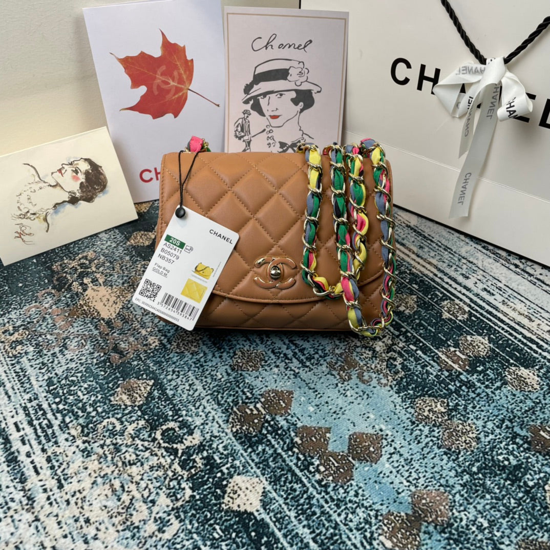 Chanel - Luxury Bag - CHL - 852