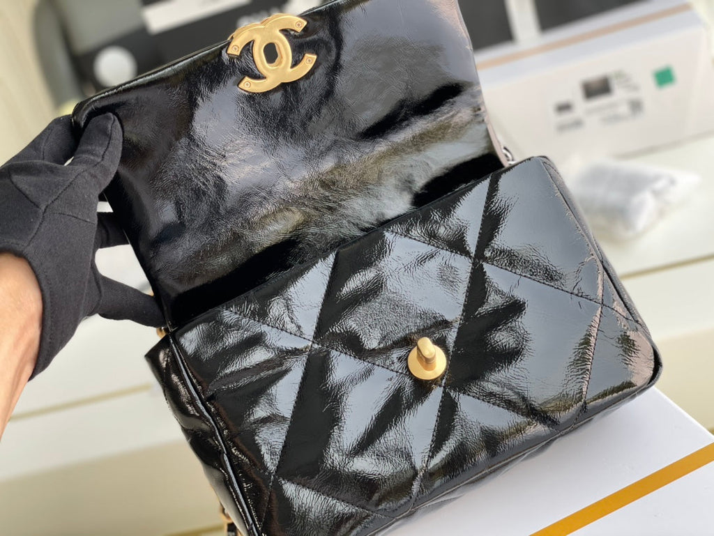 Chanel - Luxury Bag - CHL - 737