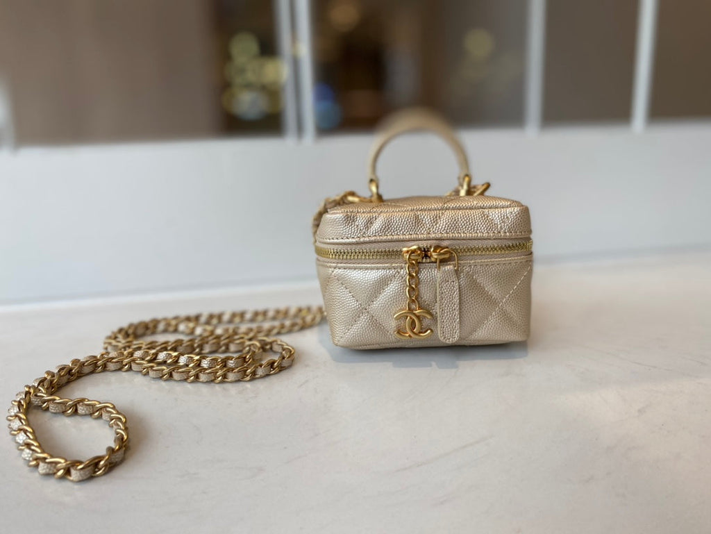 Chanel - Luxury Bag - CHL - 773