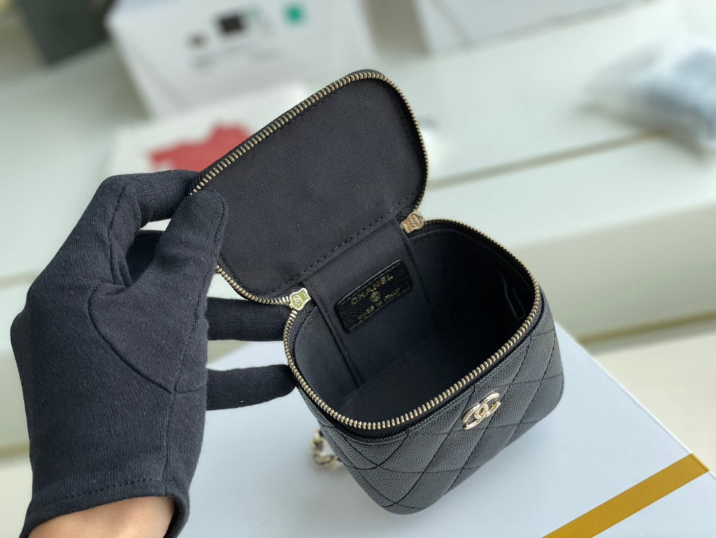 Chanel - Luxury Bag - CHL - 803