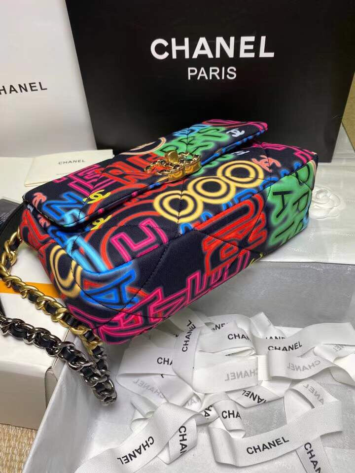 Chanel - Luxury Bag - CHL - 767