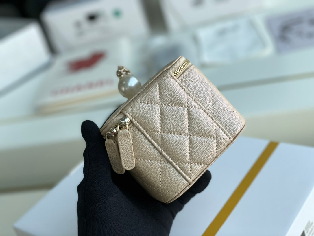Chanel - Luxury Bag - CHL - 802