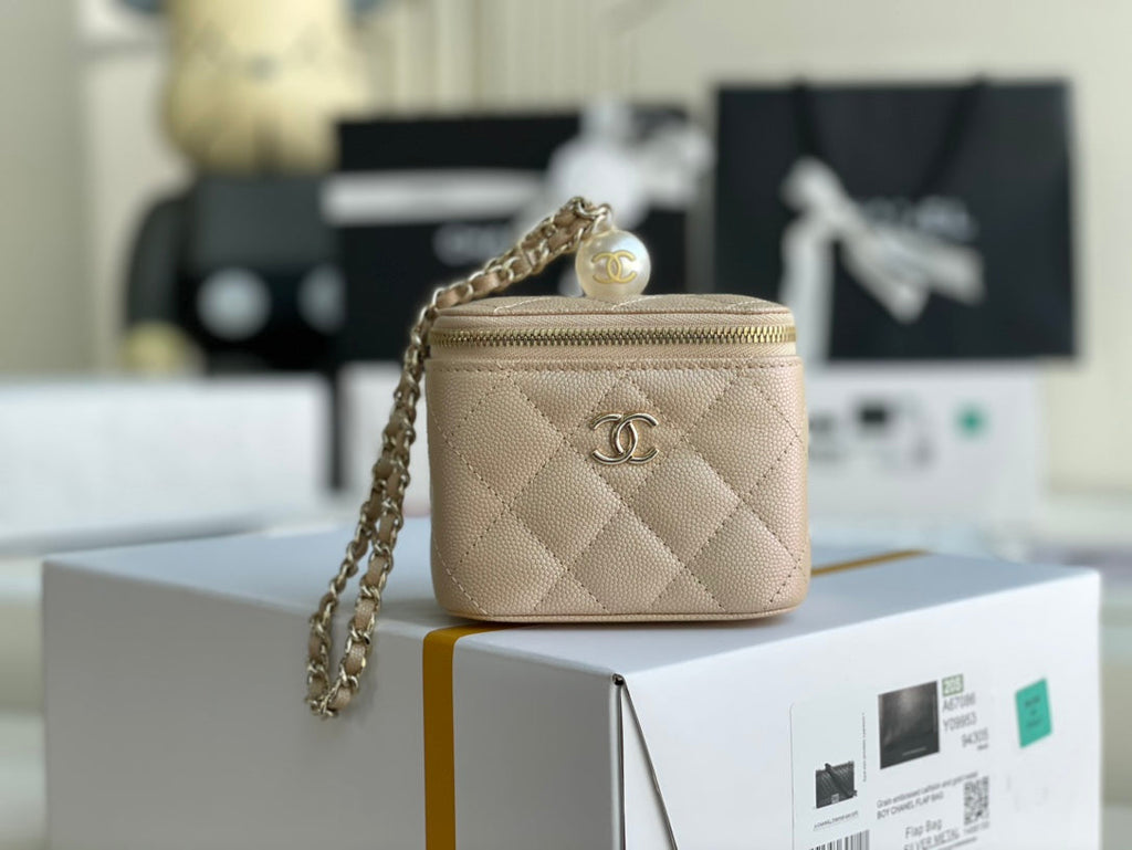Chanel - Luxury Bag - CHL - 802