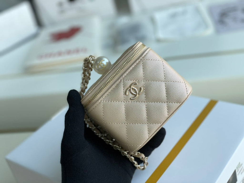 Chanel - Luxury Bag - CHL - 802
