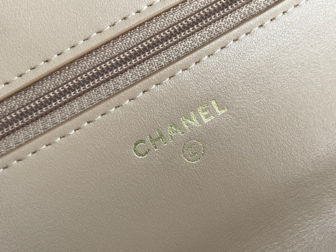 Chanel - Luxury Bag - CHL - 1212
