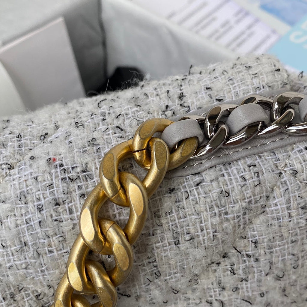 Chanel - Luxury Bag - CHL - 929