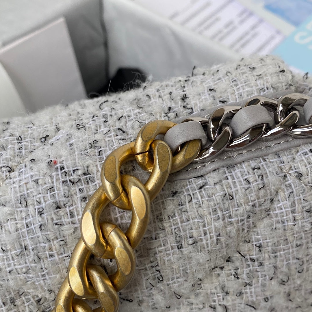 Chanel - Luxury Bag - CHL - 929