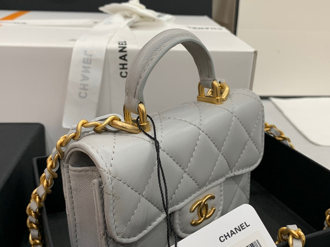 Chanel - Luxury Bag - CHL - 935