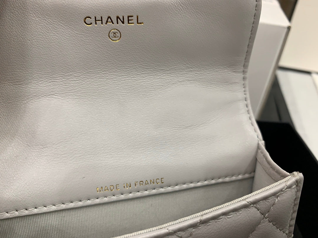 Chanel - Luxury Bag - CHL - 935