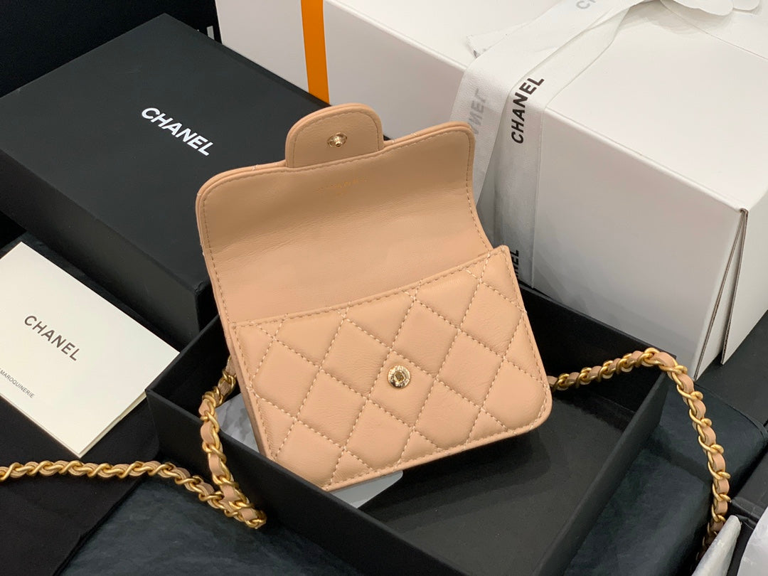 Chanel - Luxury Bag - CHL - 937