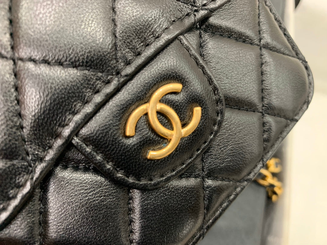 Chanel - Luxury Bag - CHL - 939