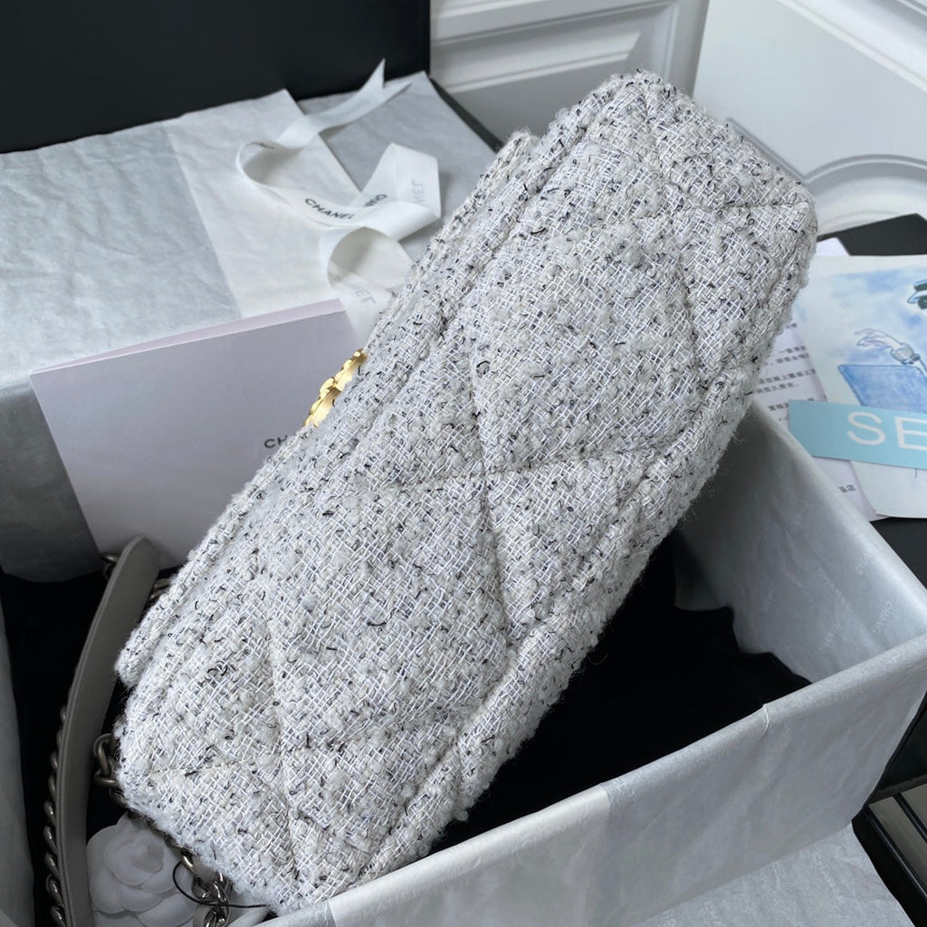 Chanel - Luxury Bag - CHL - 931