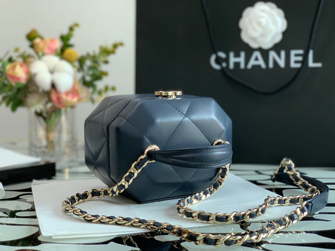 Chanel - Luxury Bag - CHL - 918