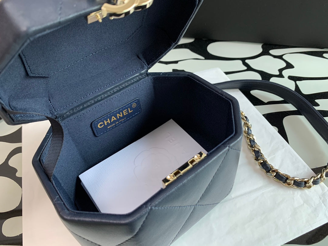 Chanel - Luxury Bag - CHL - 918