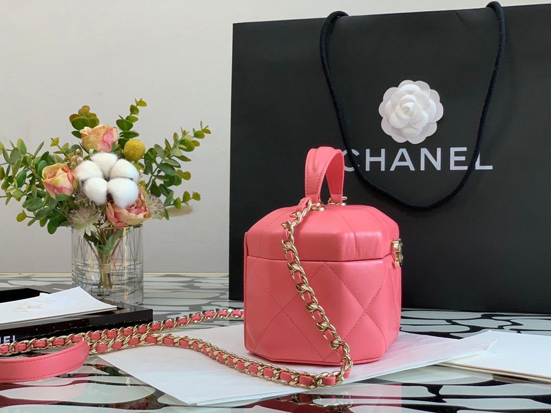 Chanel - Luxury Bag - CHL - 916