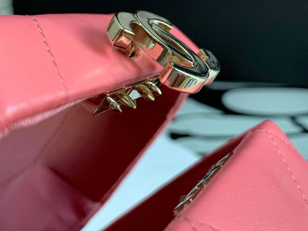 Chanel - Luxury Bag - CHL - 916