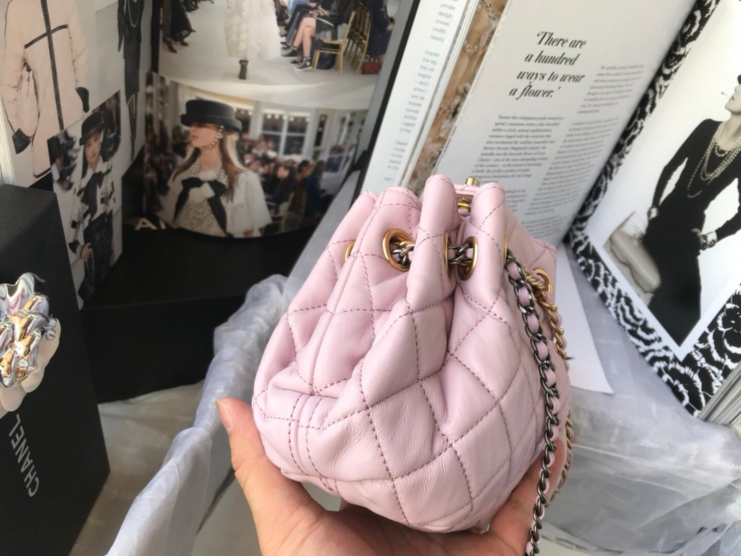 Chanel - Luxury Bag - CHL - 949