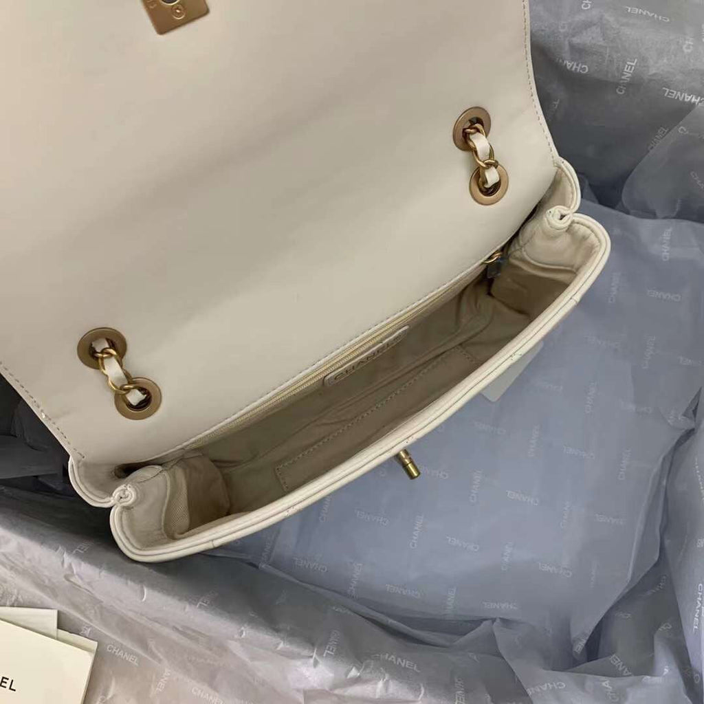 Chanel - Luxury Bag - CHL - 946