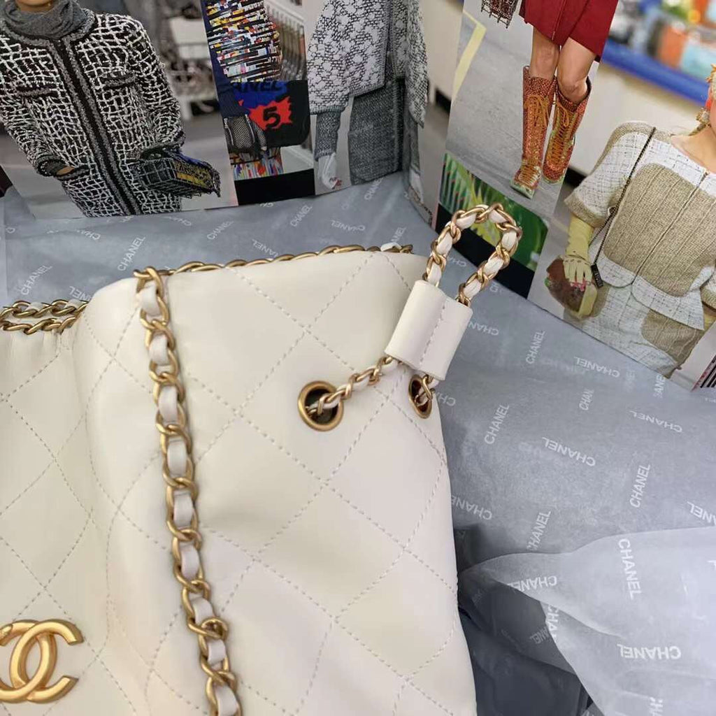 Chanel - Luxury Bag - CHL - 943