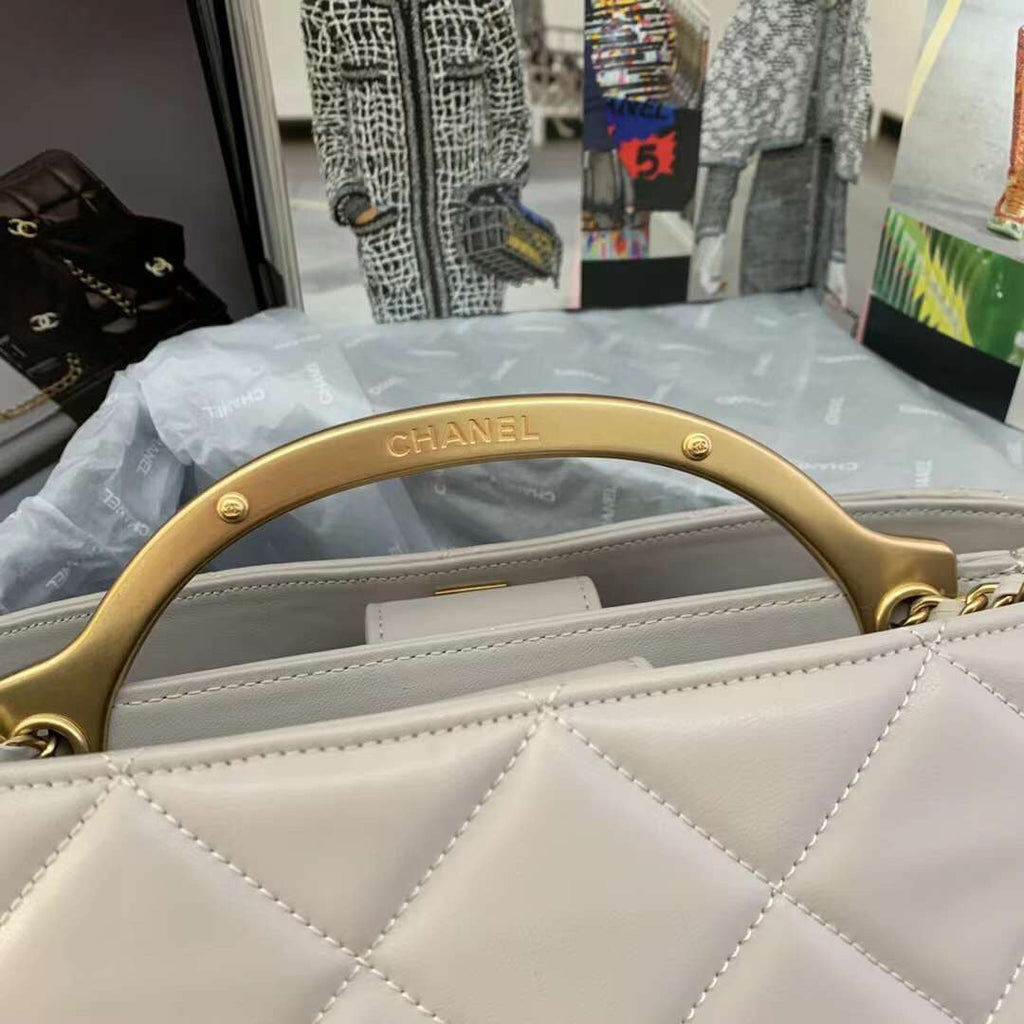 Chanel - Luxury Bag - CHL - 942