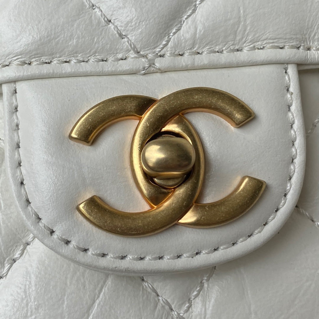 Chanel - Luxury Bag - CHL - 923