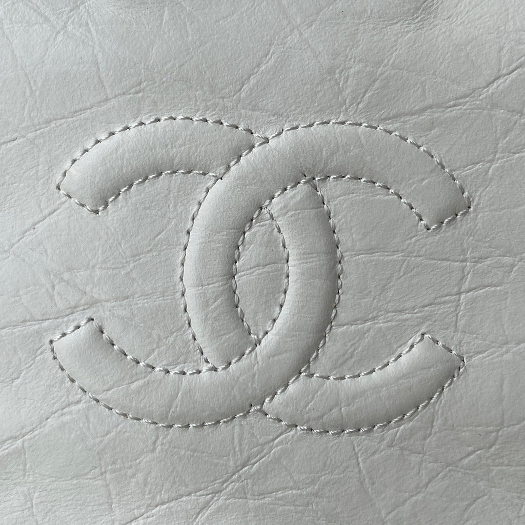 Chanel - Luxury Bag - CHL - 923