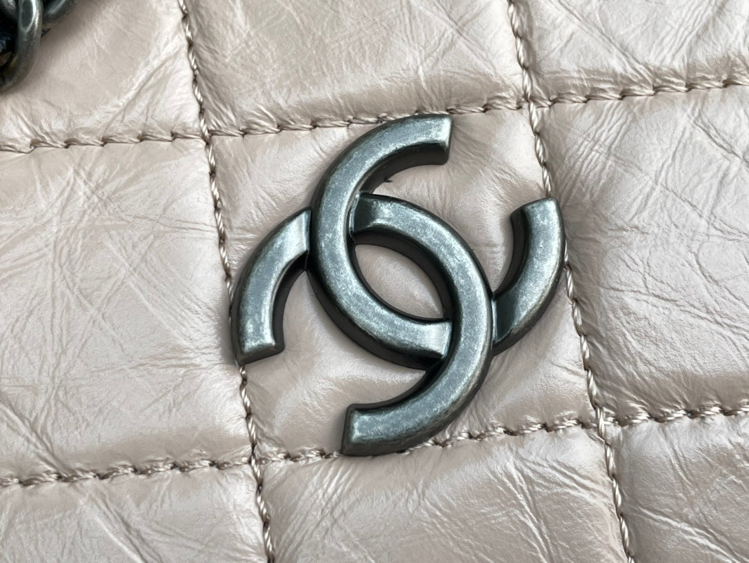 Chanel - Luxury Bag - CHL - 906