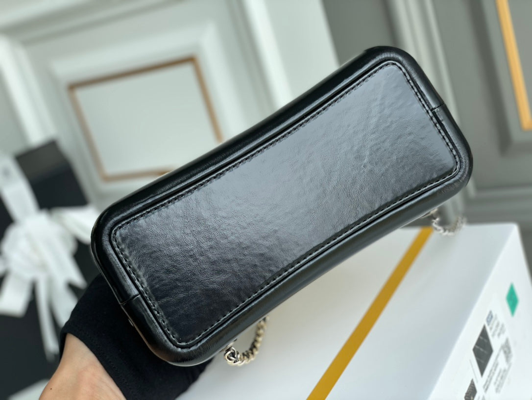 Chanel - Luxury Bag - CHL - 907