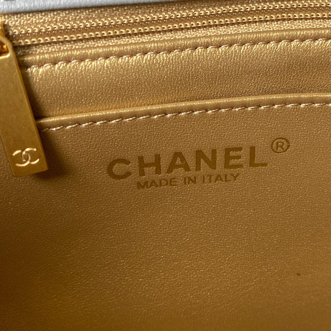 Chanel - Luxury Bag - CHL - 528