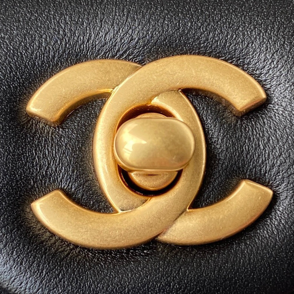 Chanel - Luxury Bag - CHL - 525