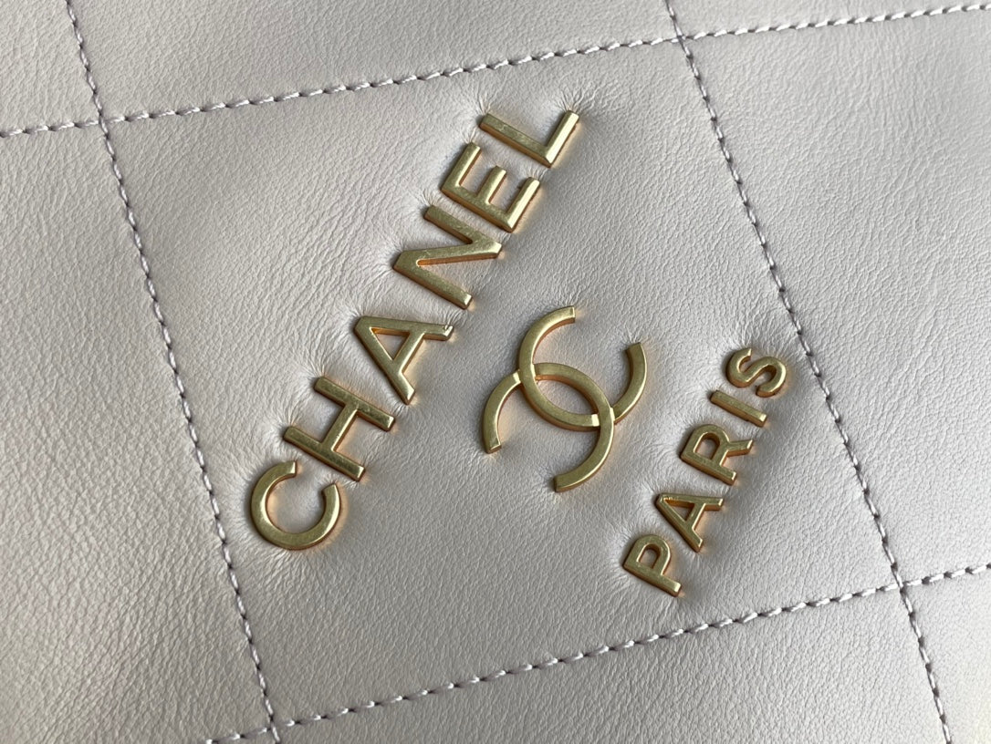 Chanel - Luxury Bag - CHL - 910