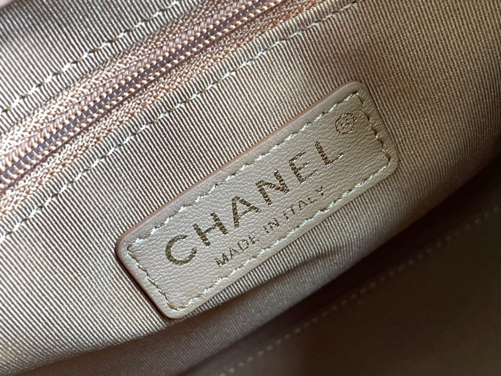 Chanel - Luxury Bag - CHL - 909