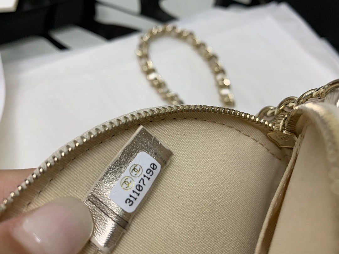 Chanel - Luxury Bag - CHL - 912