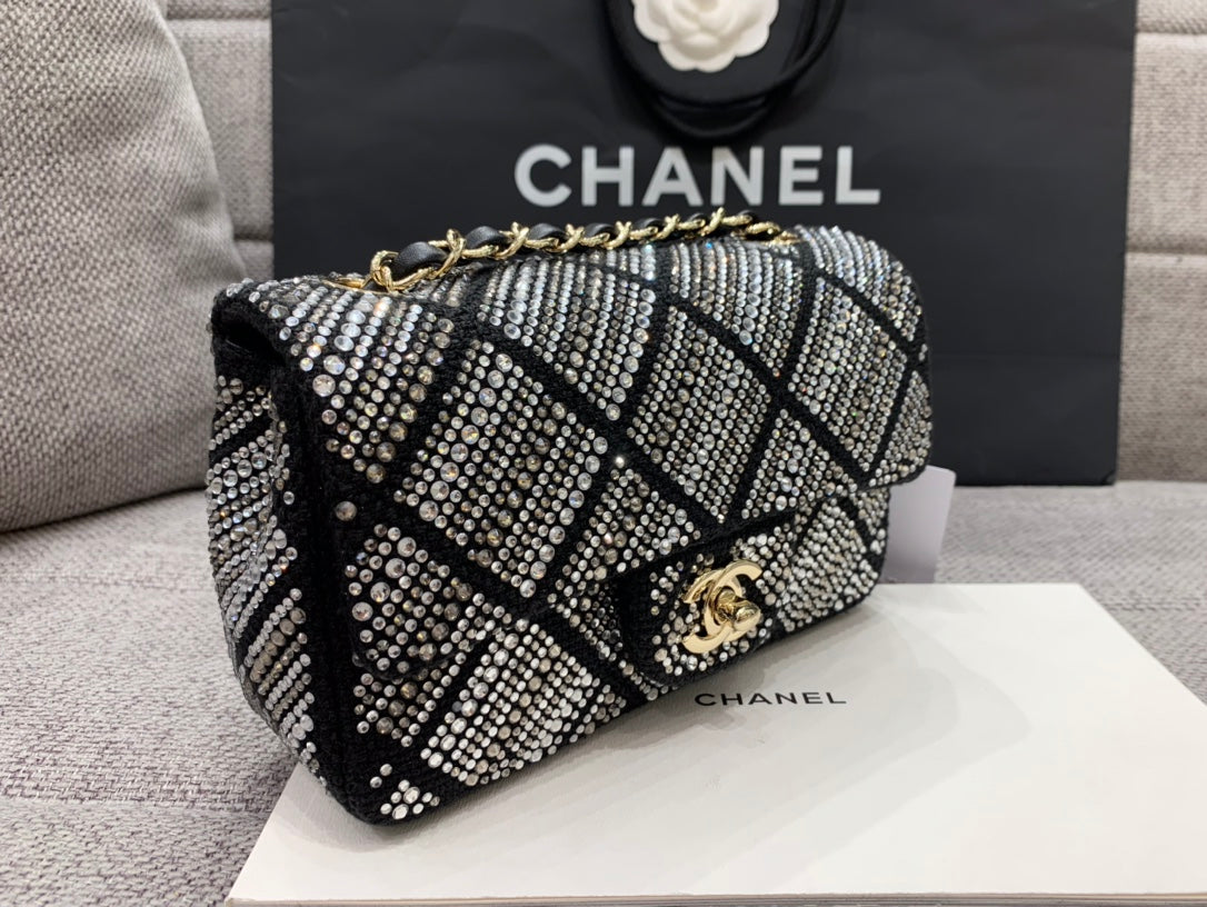 Chanel - Luxury Bag - CHL - 900