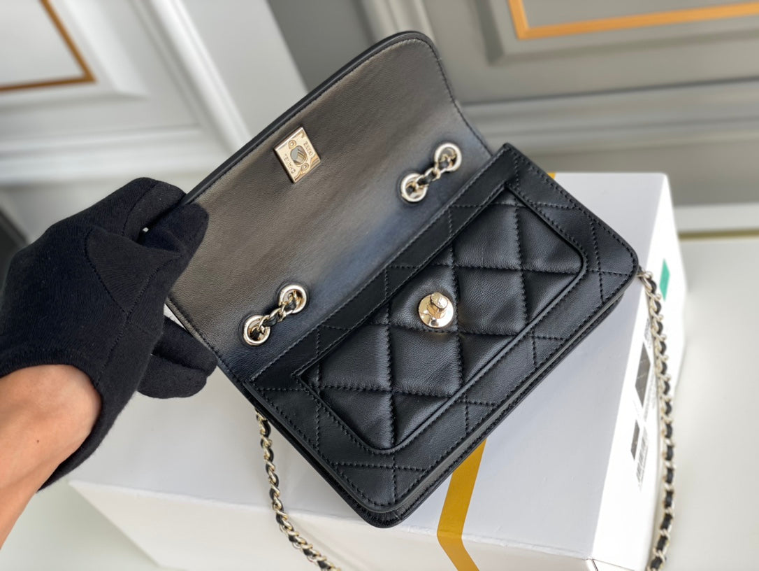 Chanel - Luxury Bag - CHL - 903