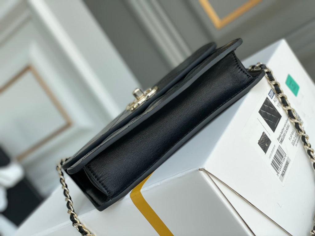 Chanel - Luxury Bag - CHL - 903