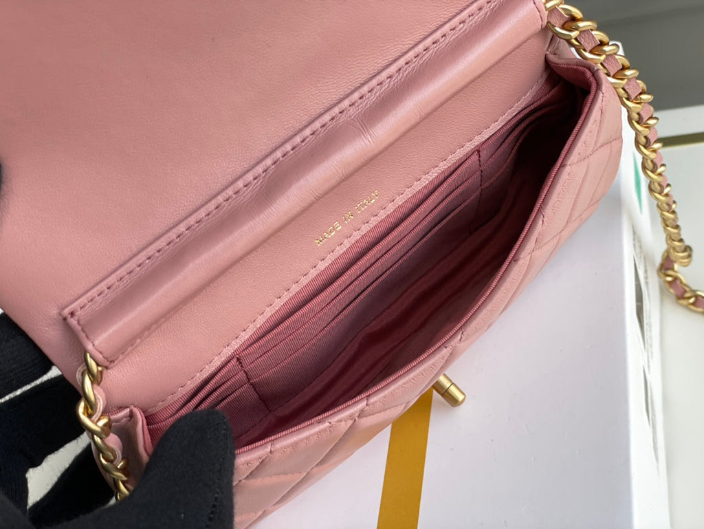 Chanel - Luxury Bag - CHL - 869