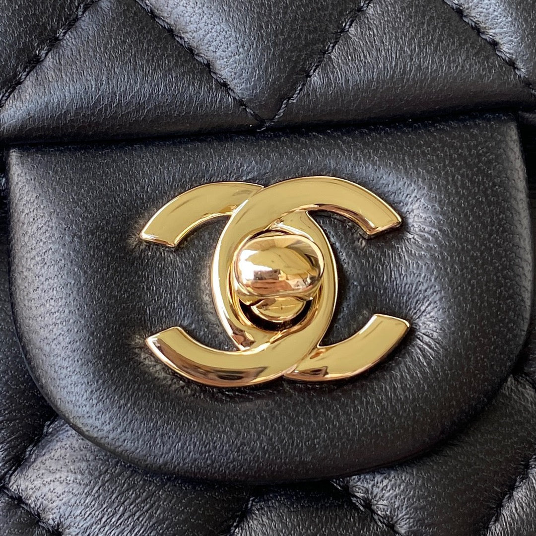 Chanel - Luxury Bag - CHL - 685