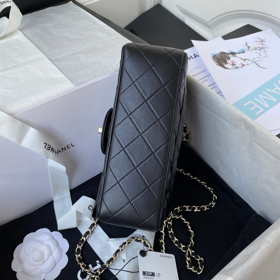 Chanel - Luxury Bag - CHL - 685