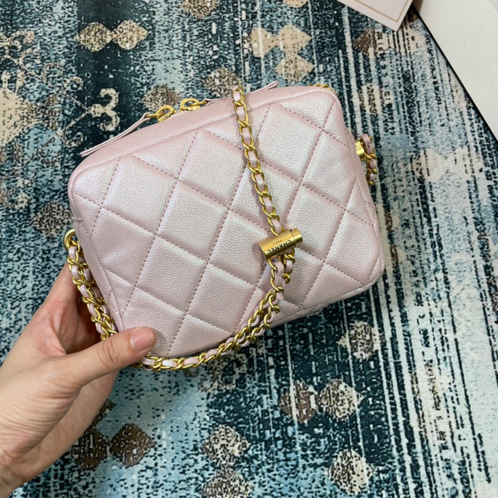 Chanel - Luxury Bag - CHL - 893