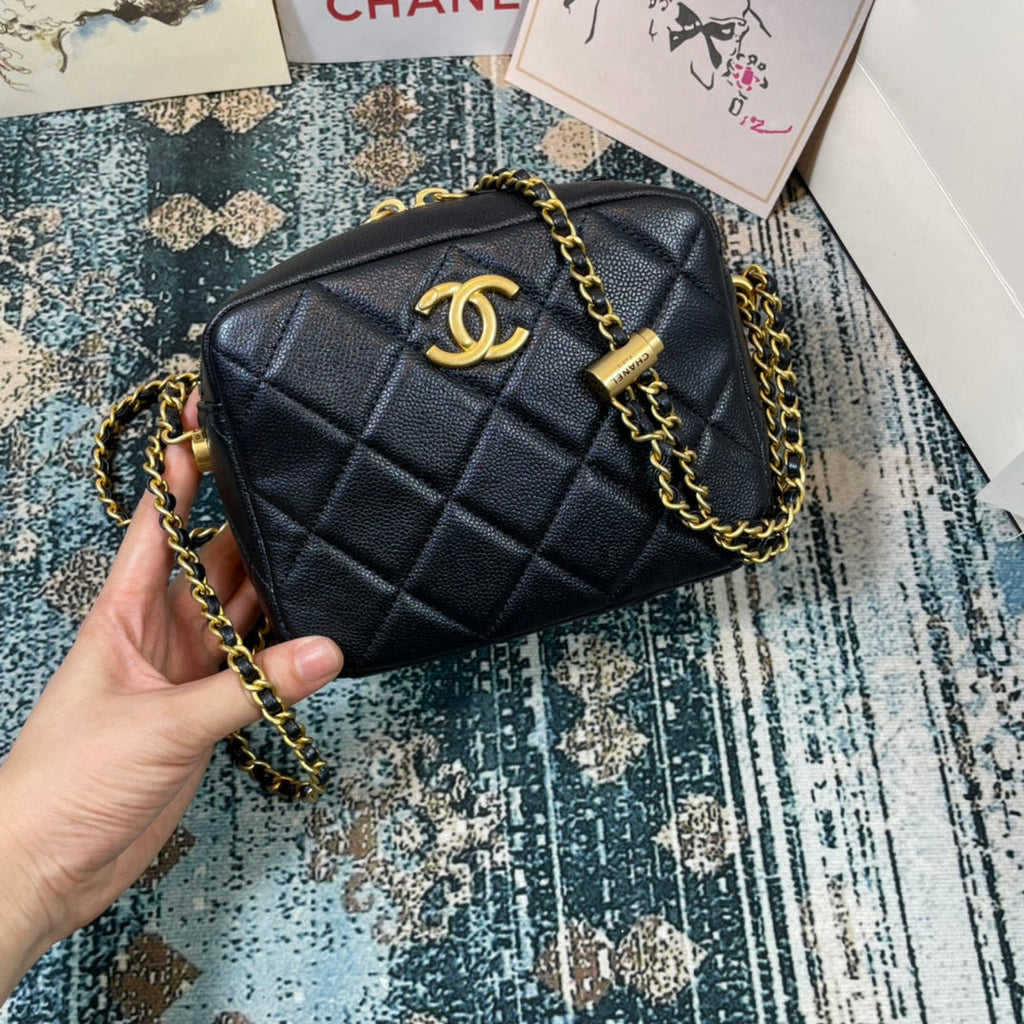 Chanel - Luxury Bag - CHL - 890