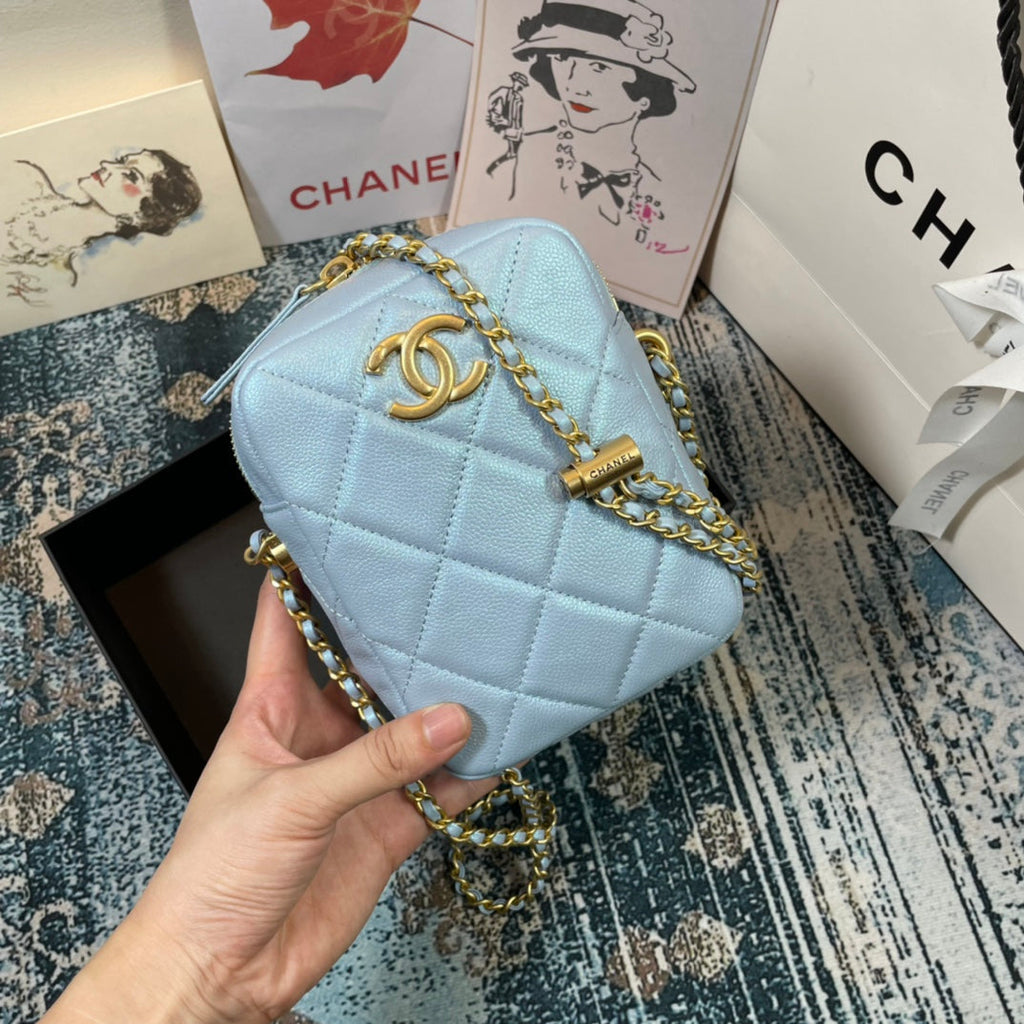 Chanel - Luxury Bag - CHL - 894
