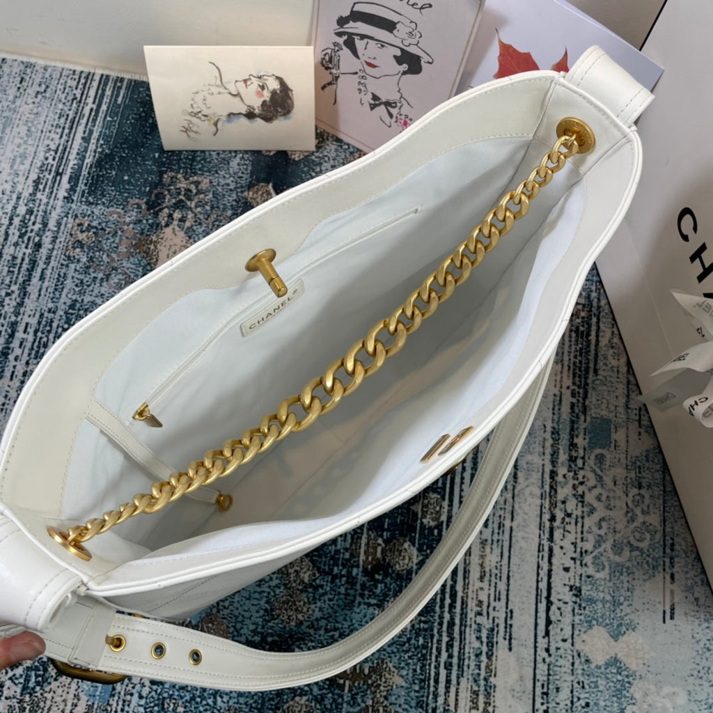 Chanel - Luxury Bag - CHL - 886